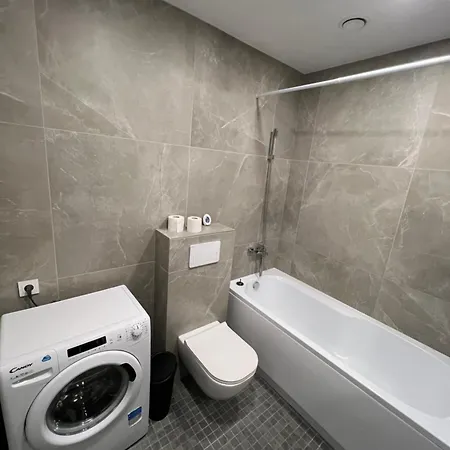 Apartamento Bright And Cozy Place To